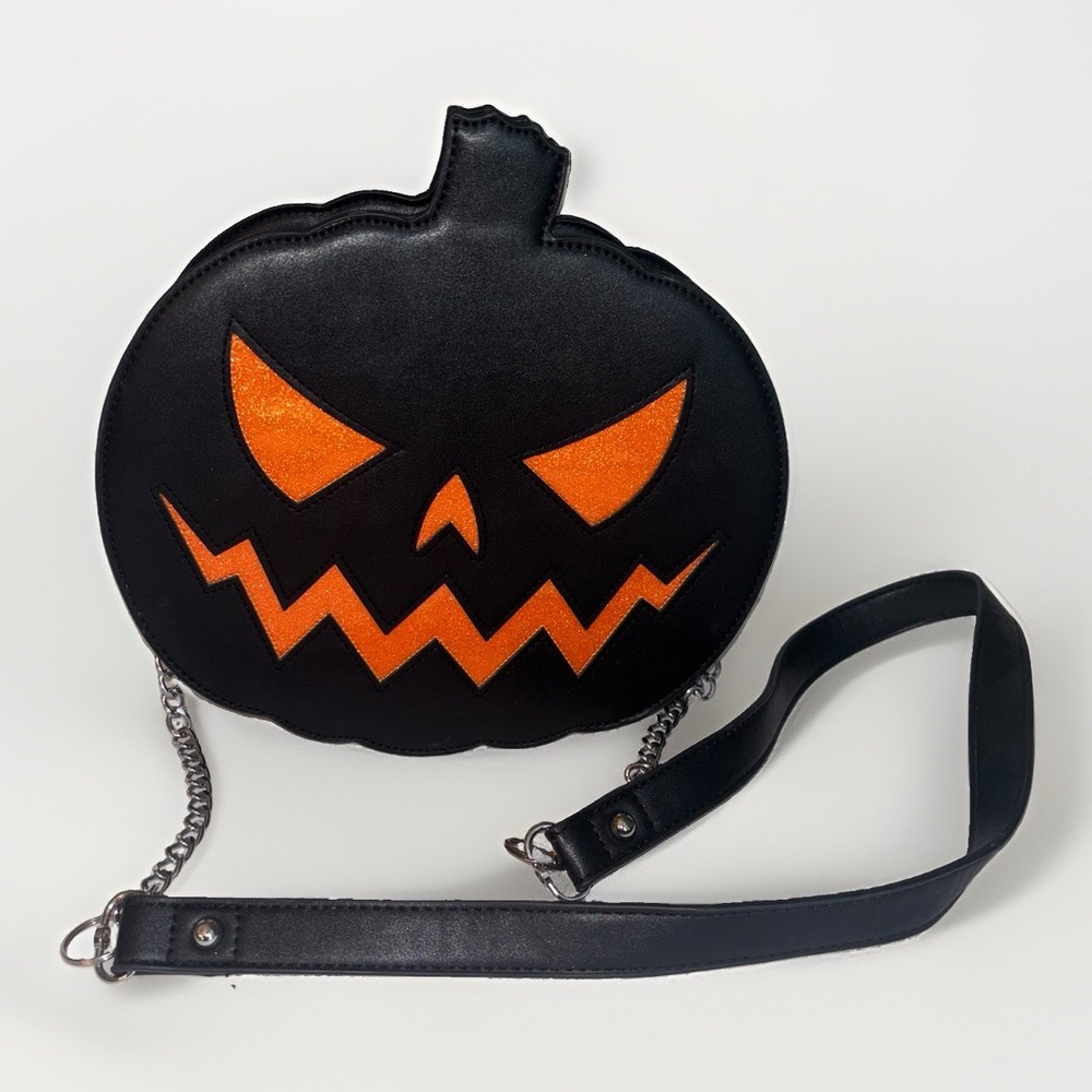 Sourpuss Faux Patient Leather Pumpkin/Jackolatern Halloween Bag/Purse Crossbody